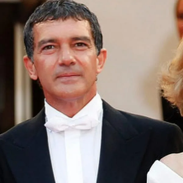 Antonio Banderas desolado por la muerte de  la actriz Marisa Paredes 