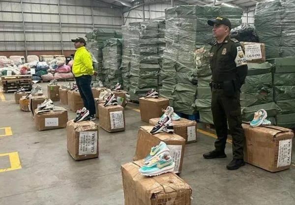 DIAN incauta millonaria mercancía irregular que se vendía por TikTok