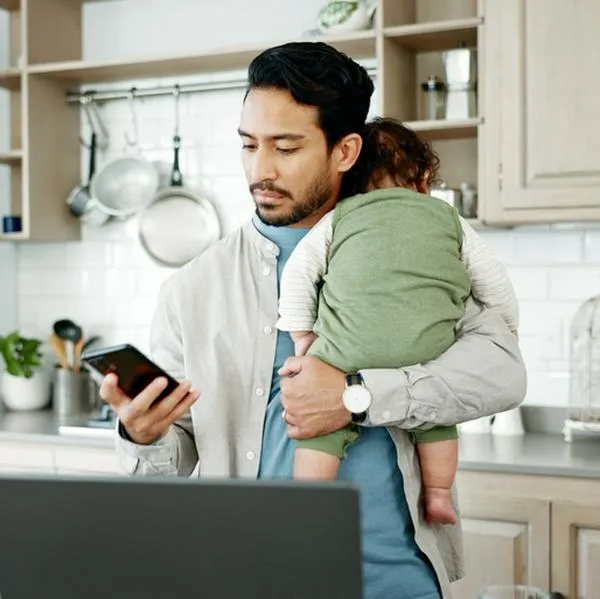 Licencia de paternidad: hombres no podrán ser despedidos por empleo de pareja