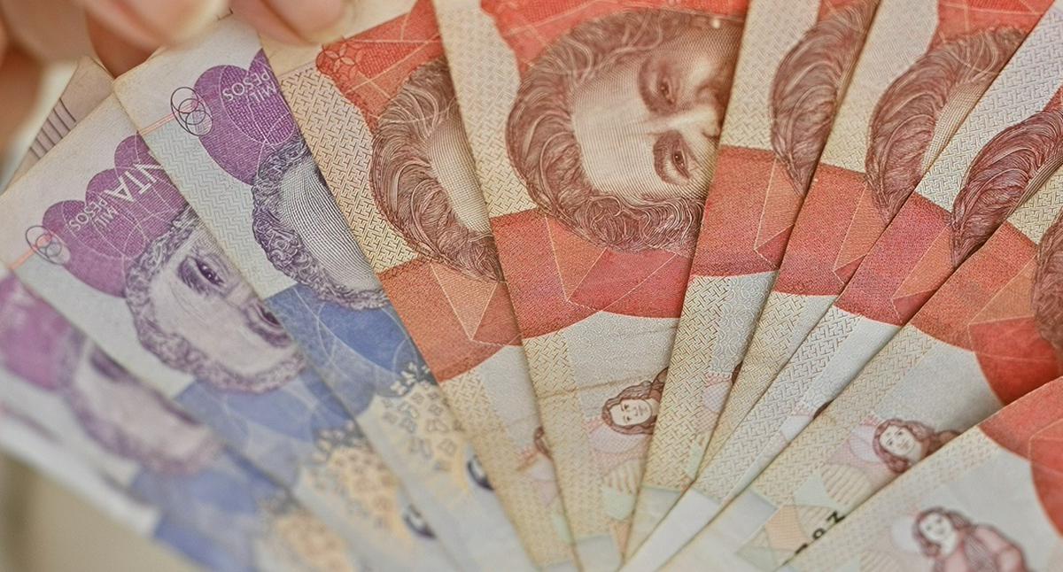 Salario mínimo de 2025 sería de 1'417.000 con aumento de 9 en Colombia