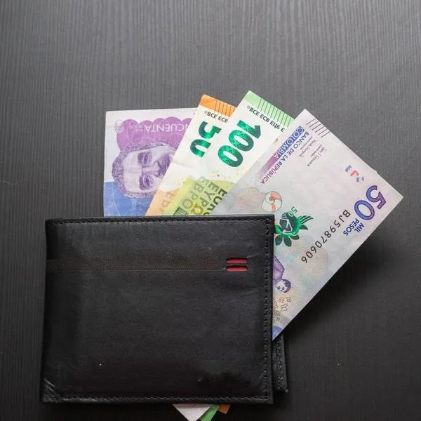 Comparativa del salario mínimo en Colombia y España. 