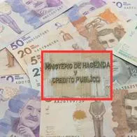 Estalla escándalo en el Ministerio de Hacienda por 23.000 millones de pesos que estarían perdidos y que nadie da razón de ellos. Hay lío grande. 