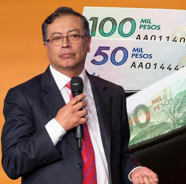 Filtraron cifra que Gustavo Petro habrpia definido para el aumento del salario mínimo de 2025 en Colombia. Atentos, trabajadores.
