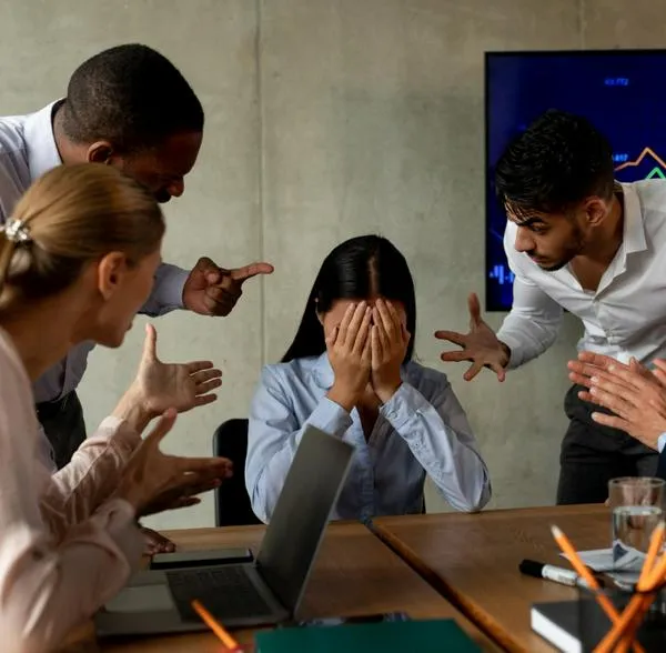Empresas presentan problemas con jóvenes y eso puede aumentar: detalles y qué pasa