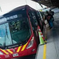 Pasaje de Transmilenio en Bogotá subiría en 2025: de cuánto sería el aumento y cuáles son los posibles descuentos que maneja el alcalde Galán. 