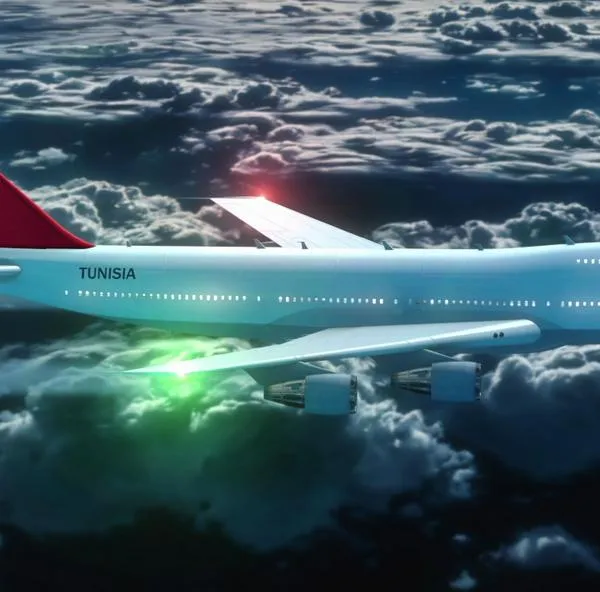 Avión, a propósito de por qué las luces de las alas son de color diferente y qué significan: detalles