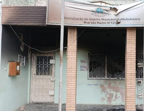 Miedo y escasez en la crisis política que vive Mozambique