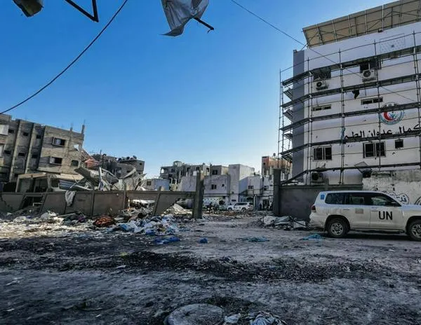 Israel ataca áreas del hospital Kamal Adwan en el norte de Gaza