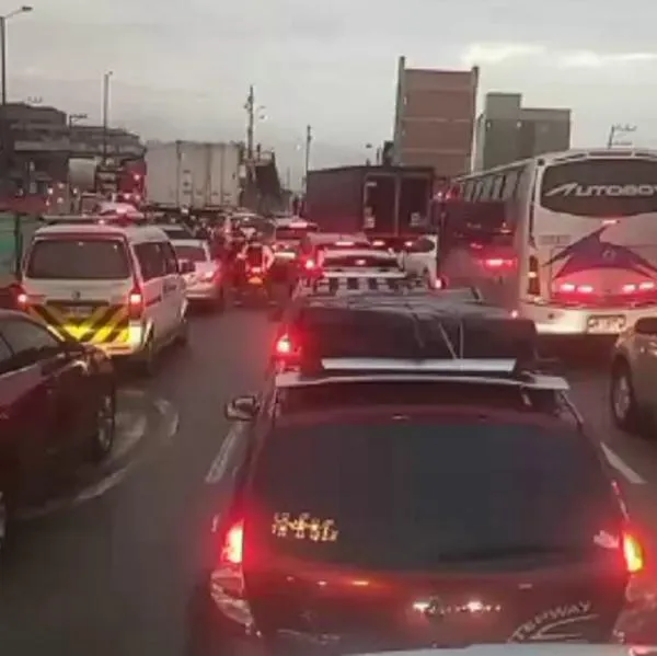 Trancón masivo en Bogotá