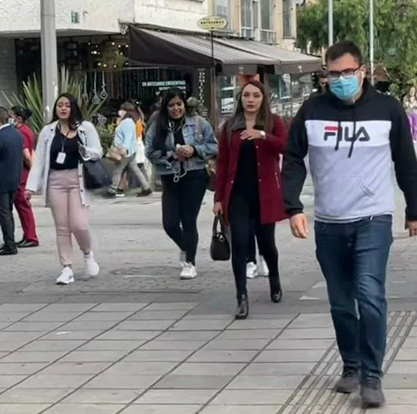 Trabajadores independientes en Colombia tendrían que hacer este cambio clave en cotización a pensión desde 2025
