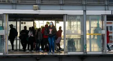Transmilenio accidente complicó transito por la calle 80 de Bogotá