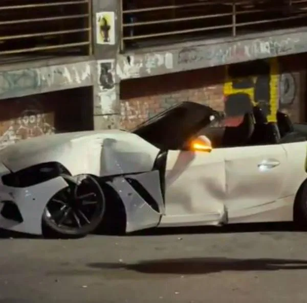 Trágico accidente de BMW en Bucaramanga, Santander: conductor iba borracho y se estrelló en frente de las instalaciones del colegio La Merced. 