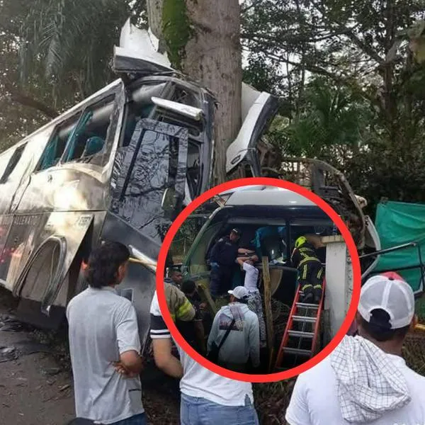 Nuevos detalles del accidente de bus de Los Inquietos: se supo para qué usaban el vehículo en el que no iba la agrupación. Hay varios heridos y un muerto. 