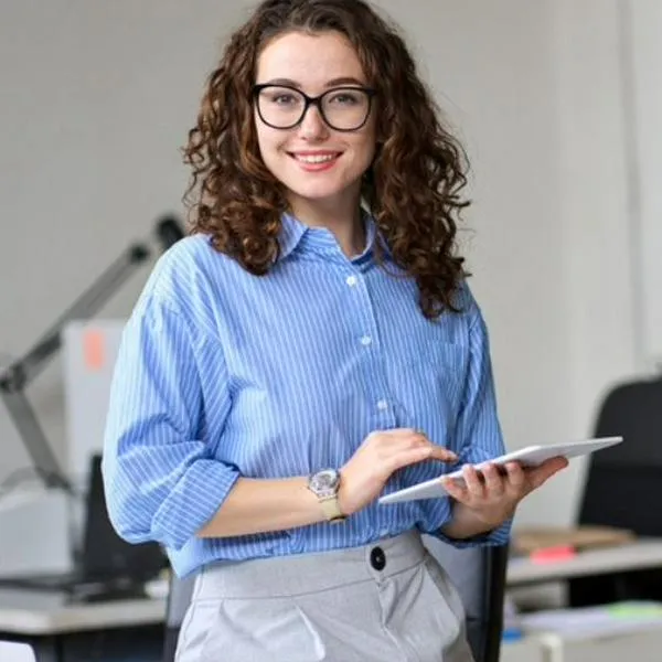 Ofertas de trabajo para personas con poca experiencia en bancos de Grupo Aval y Mundo Mujer con salarios de hasta $7’000.000.