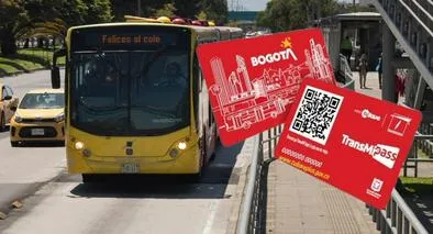 Transmilenio y tarjeta TransMiPass, en nota sobre que no tendrá transbordos a cero pesos