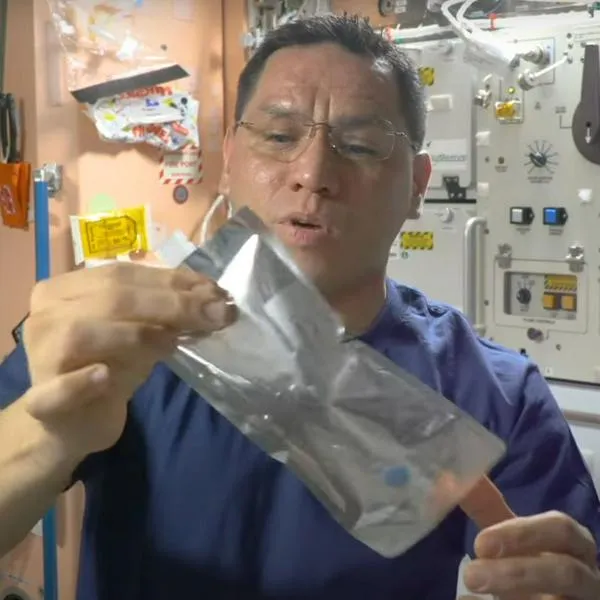 Cómo preparan su desayuno los astronautas de la Nasa: Frank Rubio lo mostró