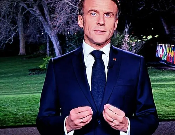 Macron dice que pedirá a los franceses que 'decidan' sobre 'temas cruciales'