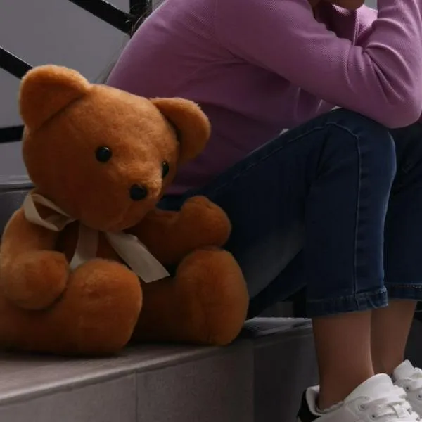 Niña de cinco años fue apuñalada en medio de una riña entre la mamá y el hermano en Medellín 