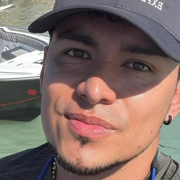 Yeison Jiménez mostró el lujoso regalo a su abuelo en Año Nuevo, una casa