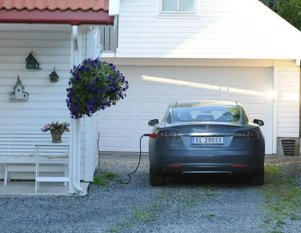 Noruega, a la cabeza en ventas de vehículos eléctricos