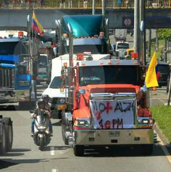División en el gremio camionero frente a llamados de un sector a paro nacional este lunes