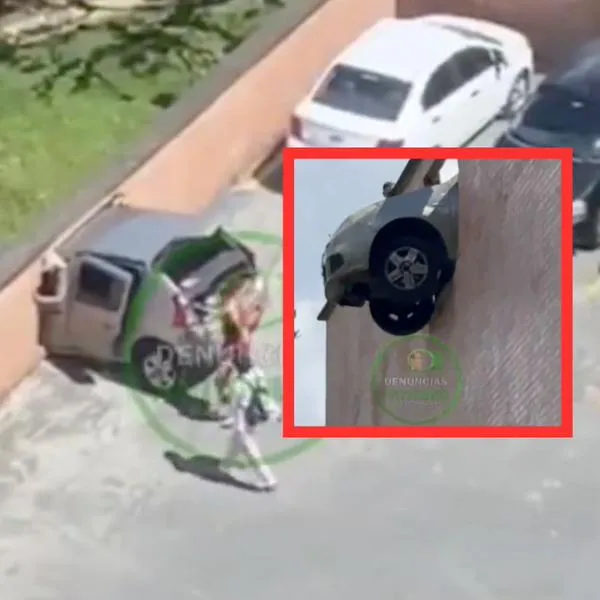 Conductor casi cae con su carro desde sexto piso de parqueadero, en Bello