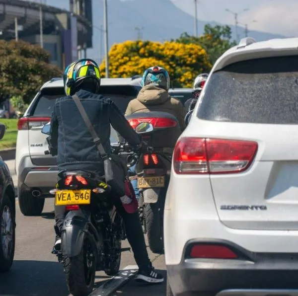 Soat 2025 con descuento en Colombia: aseguradoras autorizadas por Fasecolda para comprar póliza (Sura, Seguros del Estado, Axa Colpatria).