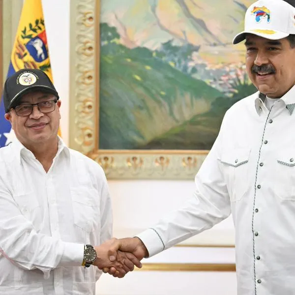 Presidente Petro respondió críticas por apoyar a Nicolás Maduro