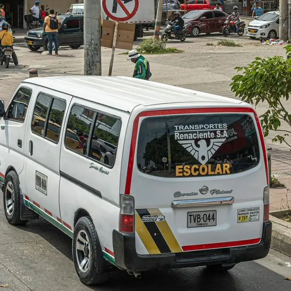 Transporte escolar Bogotá 2025 niños podrían perder cupo por no