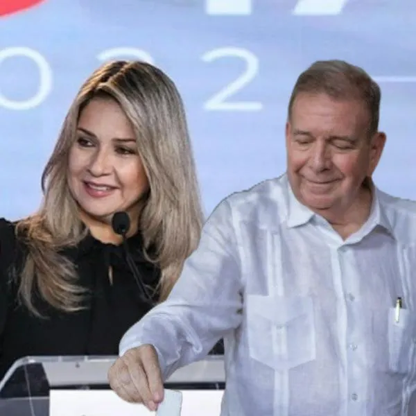 Vicky Dávila se encontró con Edmundo González en Panamá 