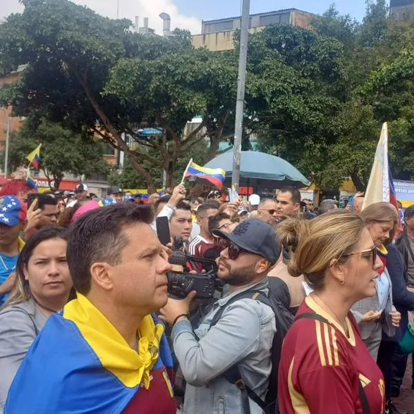Protesta de venezolanos contra Maduro en Bogotá se lleva a cabo en Chapinero