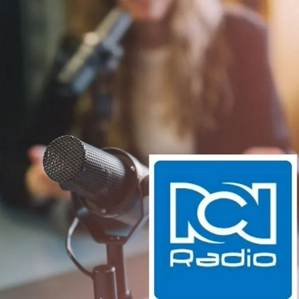 Foto de emisora y RCN Radio, en nota de que La mega, emisora radial de RCN, anunció que tendrá nuevo nombre en enero de 2025