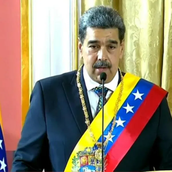 Nicolás Maduro trata de hablar inglés durante posesión en Venezuela 2025; video