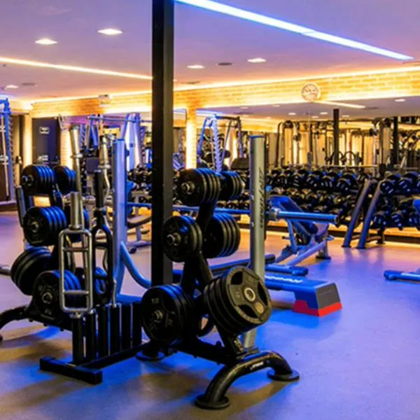 Smart Fit presenta nueva alianza con gimnasios Bio Ritmo en Colombia.