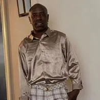 El exfutbolista Jair 'Chigüiro' Benítez reapareció y causó furor con una llamativa pinta: así la presumió en sus redes sociales. Acá, todos los detalles.