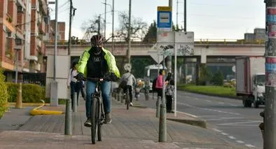 Usuarios de cicloparqueaderos en Bogotá tendrán pasajes gratis en Transmilenio