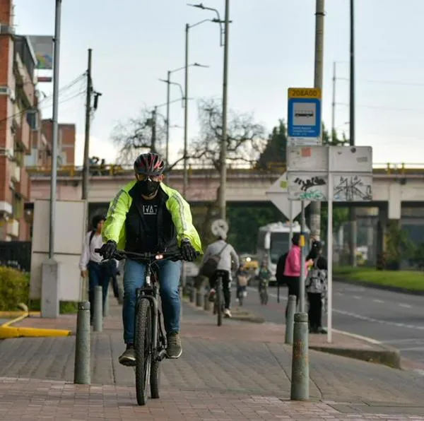 Usuarios de cicloparqueaderos en Bogotá tendrán pasajes gratis en Transmilenio