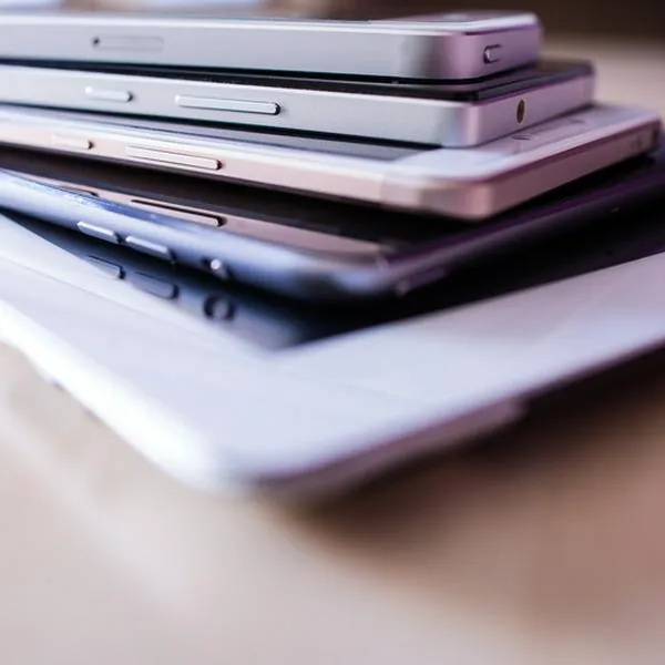 Mejores celulares gama media para 2025