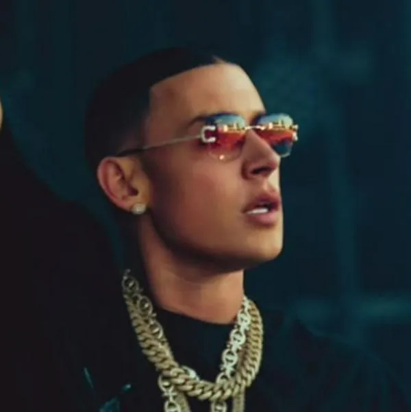 Cosculluela, señalado de haber matado dos caballos en terrible accidente