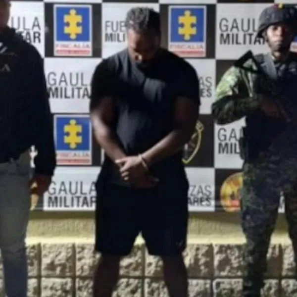 Mandan a la cárcel a canadiense acusado de secuestrar y torturar a empleada del servicio en El Poblado