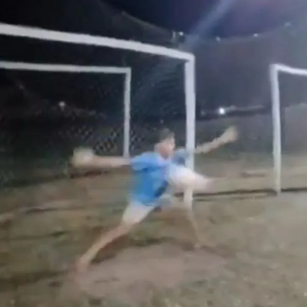 Joven arquero murió luego de atajar penalti con el pecho: qué se sabe