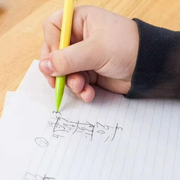 Foto de números escritos, en nota de qué significa cuando la gente escribe los números pequeños, según la grafología