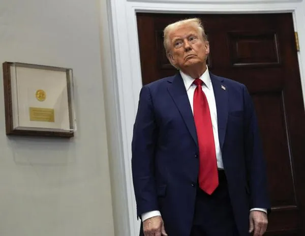 Trump anuncia una colosal inversión en inteligencia artificial