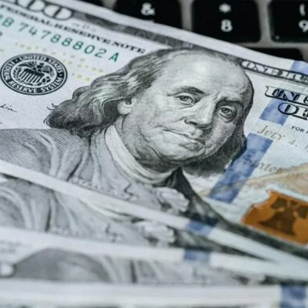 Dólar en Colombia inicia la jornada de este 22 de enero con importante caída