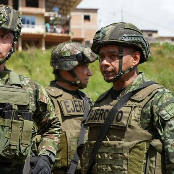 Lo que se sabe de explosión de motobomba que hirió a militares y civiles en Cauca