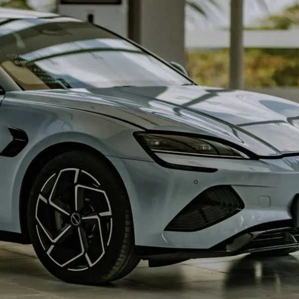 Denza, marca de carros china y perteneciente a BYD, llegará a Colombia en 2025 con nuevos carros de lujo, confirmó Juan Luis Mesa en Pulzo.