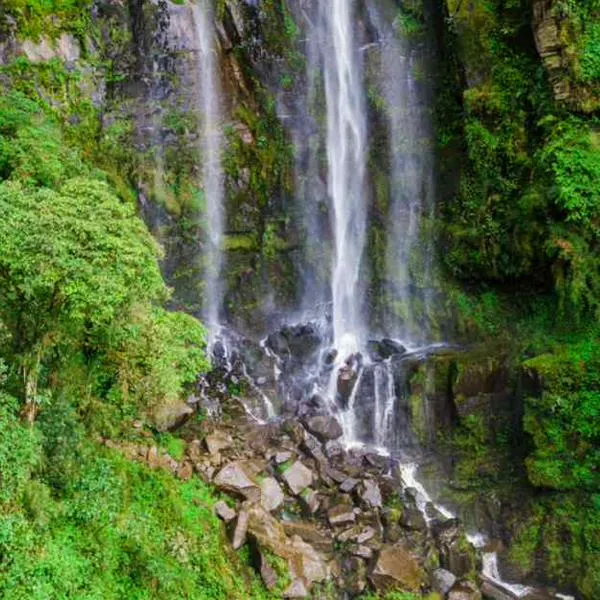 Foto de La Chorrera en Choachí, en nota de cuál es el municipio más turístico de Cundinamarca, cerca de Bogotá y con premio