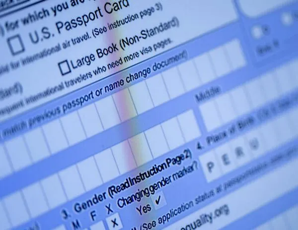 EEUU suspende la emisión de pasaportes con género 'X' tras el decreto de Trump