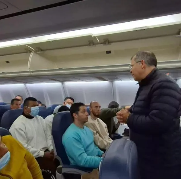 Llegaron a Colombia los deportados de Estados Unidos: cuántas personas eran