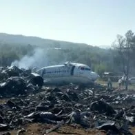 Avión en Sudán del Sur se estrelló tras despegar y hay al menos 20 muertos